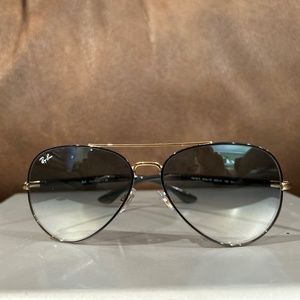 Ray-Ban RB3675 9000